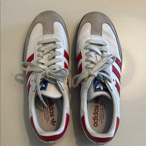 Adidas womens Samba white and red sneakers, size U.S. 9.5 (women) preowned